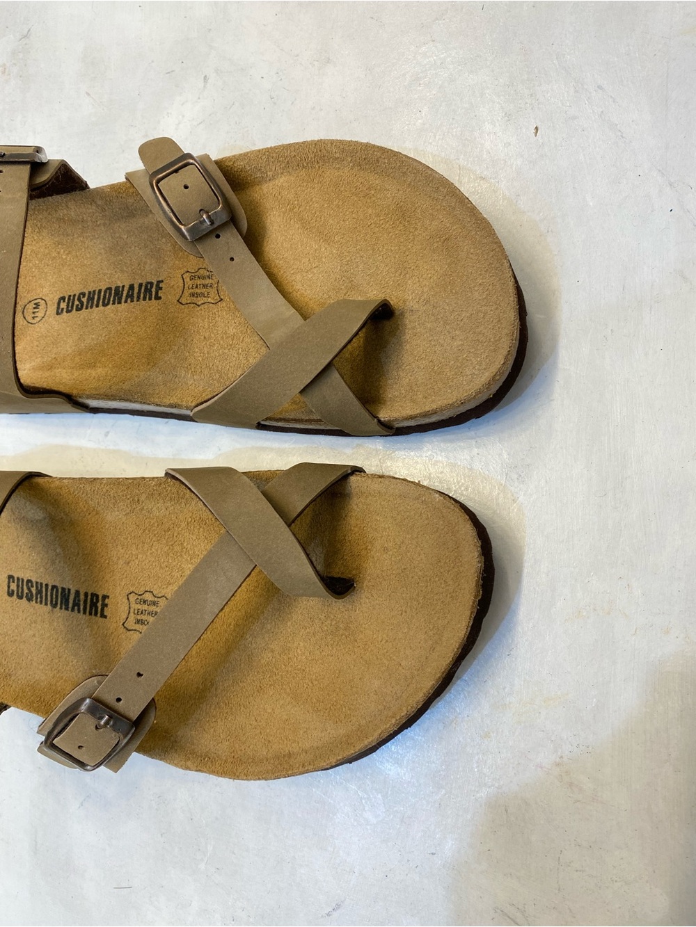 NEW…Cushionaire Woman Luna cork footbed, never worn Size 11M perfect bottom - Picture 8 of 10